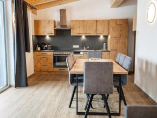 Spacious 4-bedroom penthouse in Katschberghohe - Katschberghöhe - 7