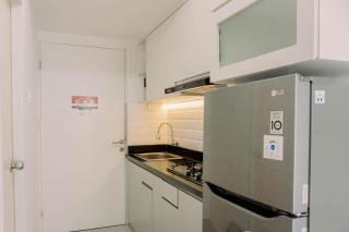 Cozy Stay Studio at Urbantown Serpong Apartment By Travelio - 2