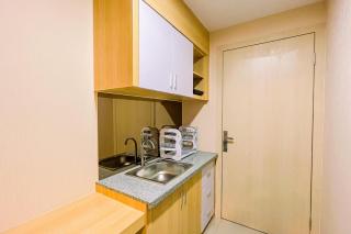 Best Deal and Cozy Studio De Prima Apartment By Travelio - Medan - 2