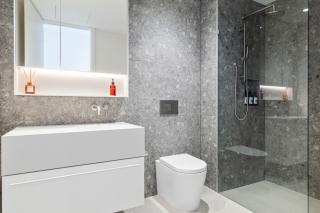 Stylish & Modern 2BR with HUGE Balcony & Car Park! - Melbourne - 2