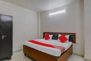 Super Hotel O RAAS INN - Gomti Nagar - 4