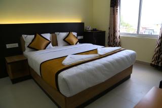 Hotel Landmark - Port Blair - 8