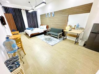 Central & Spacious Studio w Big Window - Ho Chi Minh City - 8