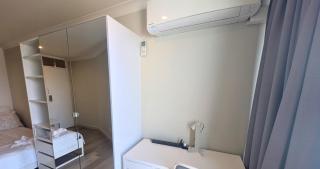 Dana-Cozy Private Room in Shared Central Apt-Rm 1 - Canberra - 2