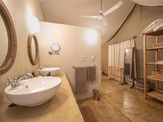 Nyati Safari Lodge - 2