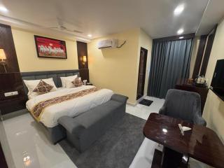 Food Plaza Hotel Shreyash Inn - Naugachhia - 1