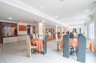 Dancenter Senapelan Near RSUD Petala Bumi - Pekanbaru - 4