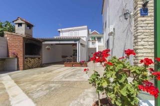 Apartmani Alaga B - Tribunj - 8