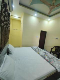 navya homestay - Ayodhya - 1