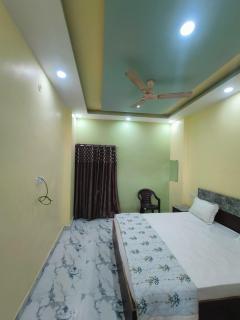 Parth homstay - Ayodhya - 4