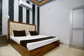 Hotel O Kudrat - Jāmb - 6
