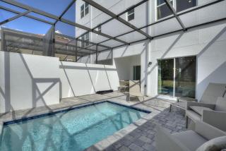 Harmony Haven - Boutique Townhome at Azzure Resort Near Disney by Shine Villas townhouse - 8
