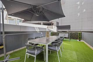 Darling Harbour 2BR Retreat with Spacious Balcony - Sidney - 8