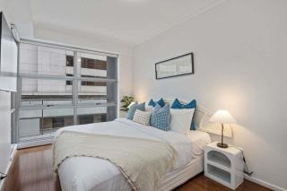 Darling Harbour 2BR Retreat with Spacious Balcony - Sidney - 5