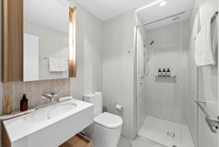 Queens Wharf - Brisbane's Best 2BR - Views and Pool - Brisbane - 3