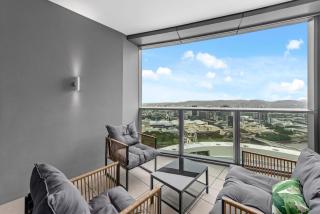 Queens Wharf - Brisbane's Best 2BR - Views and Pool - 8