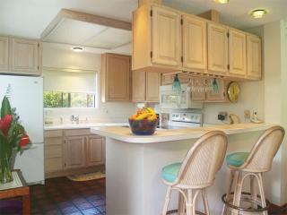 Spacious Getaway Condo Near Beach & Golf 1st Floor - Princeville - 5