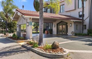 La Quinta Inn by Wyndham Stockton - Stockton - 8