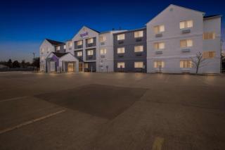 Spark By Hilton Moline Quad Cities - Moline - 9