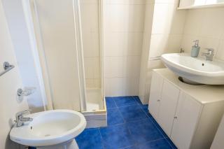 Lovingenoa - Prione - White House - Genova - 1