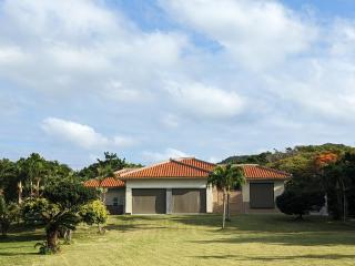 Tsundara Beach Retreat - Isla Ishigaki - 5