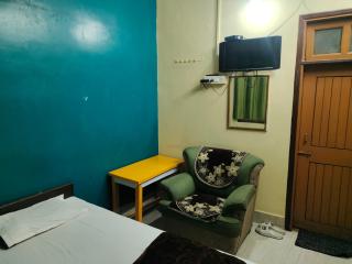 Shanti rest house - Gaya - 1