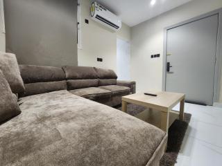 Spacious 1BR Apt - Cozy & Modern Stay in Al Malqa - Riade - 1