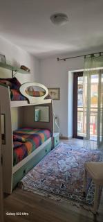 Casa Vacanze Peres diRotaGiorgio - Piazza Brembana - 5