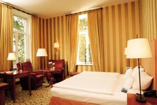 Hotel Villa Sanct Peter - Bad Neuenahr-Ahrweiler - 3