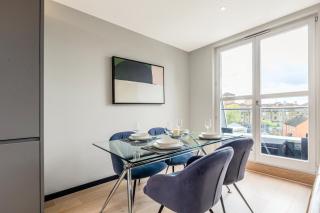 Amazing 2BR Flat, Free Parking, by Battersea - London - 8