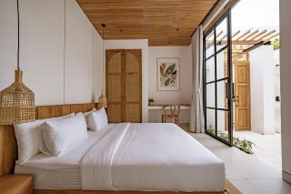 Villa Sunny Day Suites Uluwatu - 9