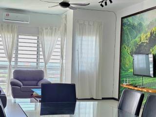 Seaview and 5mins to Paddy Field and Beach - 8