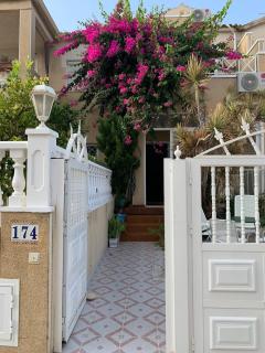 Charming duplex with pool - 0