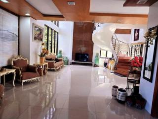 Queen Isabel Private Villa and Events Place - Tagaytay - 5