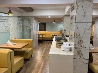 Hotel Golden Plaza surat - Surat - 8