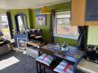 8 Berth Caravan-Ingoldmells-Dog Friendly - Skegness - 6