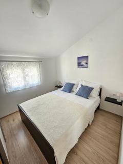 Apartment VIP - Pirovac - 1