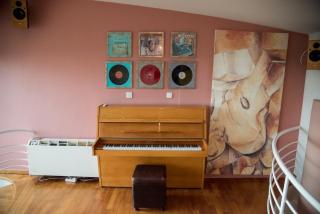 Erasmia's House - A Green Haven for Ultimate Relaxation - 7