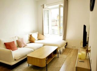 Appartement rénové, 1 chambre, centre historique - Hyères - 0