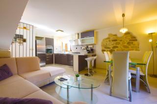 House Nonina kuca - 6