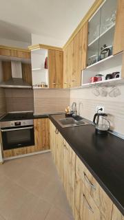 Breeze View Apartment - 6