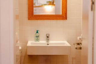 T1· Family Getaway 50m from the Beach - 4