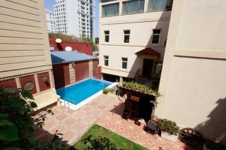 East Legend Hotel - Bakoe - 3