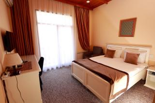 East Legend Hotel - Bakoe - 8
