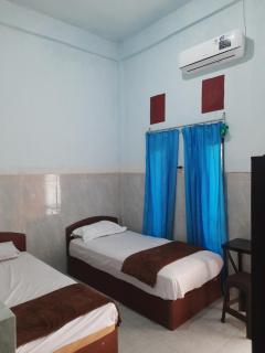 Ayunda Stay & Hostel - 8