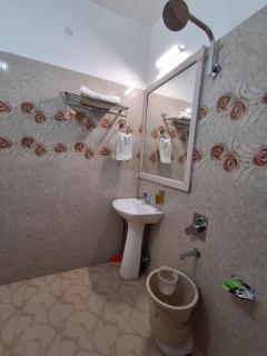 PC Kunj Kasauli hills Homestay Kanda-Gandhol - 5