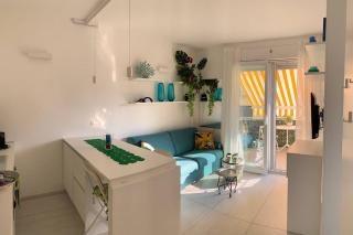 Suite bianca fronte mare - 7
