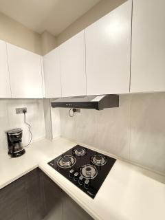 Luxury urban retreat with dedicated study room - Nairobi - 2