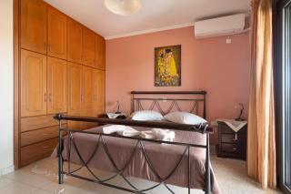 Lakis Superior Apartment - 1