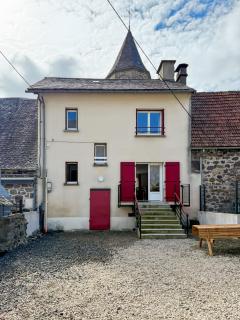 Vallée de la Jordanne, Maison cosy 6pers, terrasse - Saint-Julien-de-Jordanne - 6